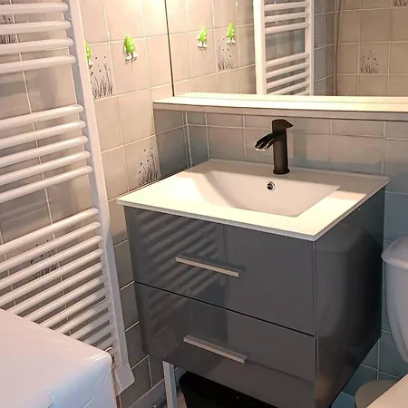 Proche Avec Parking Prive, Secteur Falaises - Fr-1-723-49 Apartment Agde